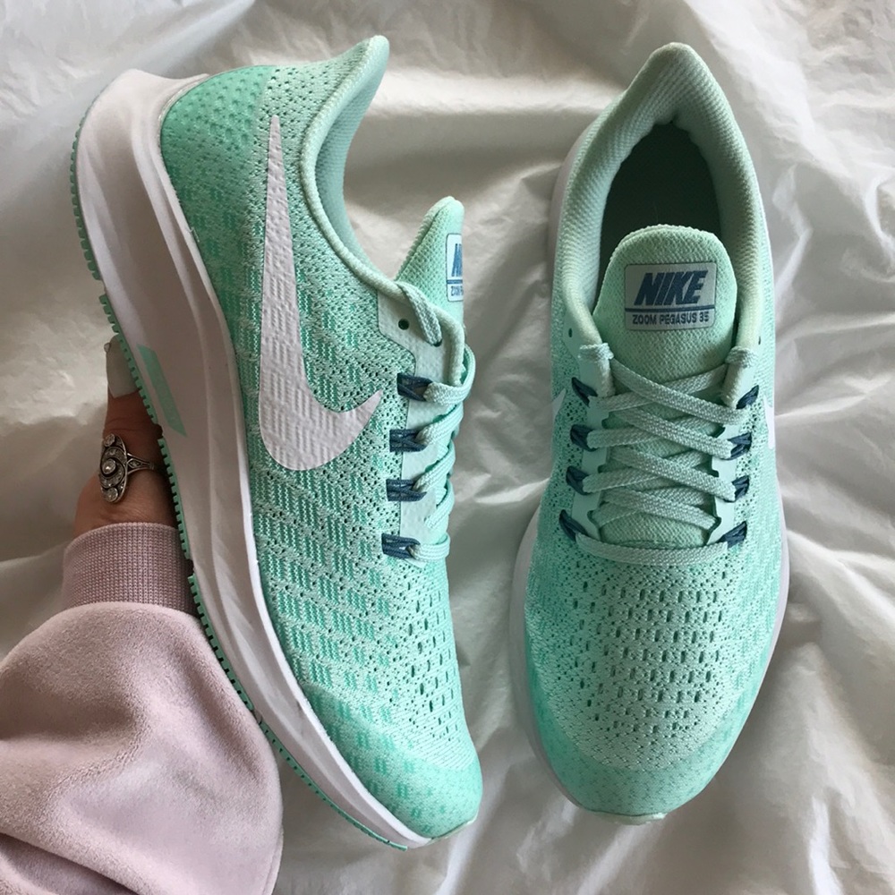 NWT Nike Air Zoom Pegasus 35 Mint - Picture 4 of 7
